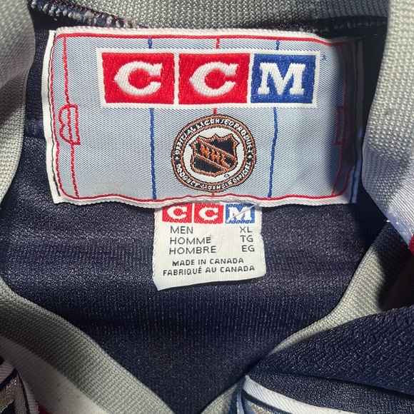 New York Rangers Alternate CCM Jersey - Picture 5 of 6